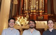 V.l.n.r.: winnaar Victor Baena de la Torre, Vittorio Vanini en Freddie James. beeld via orgelfestivalholland.nl