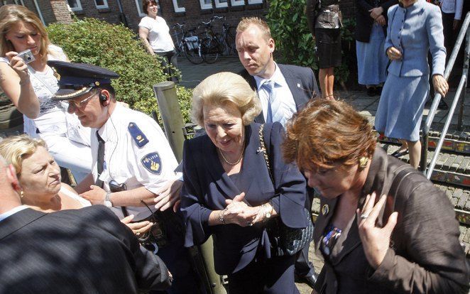 Het was voor het eerst dat de koningin een officieel bezoek bracht aan een van de veertig buurten die Vogelaar ruim een jaar geleden aanwees als aandachtswijken, aldus de RVD. De regering wil de leefbaarheid in de veertig wijken de komende tien jaar sterk