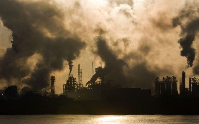 DEN HAAG - Provinciale Staten ziet ondergrondse CO2-opslag bij Barendrecht niet zitten. Foto ANP