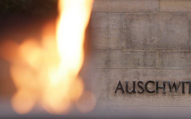 De beheerders van het internationaal monument in het nazivernietigingskamp Auschwitz–Birkenau in Polen willen dat de internationale gemeenschap forse financiële bijdragen gaat geven voor het onderhoud van het complex. Foto ANP