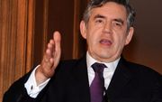 De Britse premier Gordon Brown wil dat de Europese Unie zich verplicht om de uitstoot van broeikasgassen met 30 procent te verminderen. Foto EPA
