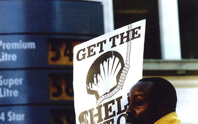 Protest tegen Shell in Nigeria. Foto EPA