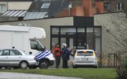 België is geschokt door een dodelijke steekpartij in een kinderdagverblijf. Een man stak vrijdag willekeurig in op baby’s en peuters in een crèche in Sint-Gillis bij Dendermonde. Hij doodde twee jongetjes en een 54-jarige medewerkster. Tien kinderen raakt