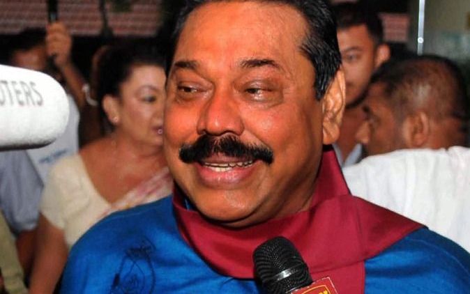 COLOMBO - De overwinning van de Sri Lankaanse regeringspartij UPFA tijdens de parlementsverkiezingen is nog groter uitgevallen dan tot nog toe gedacht. De partij van president Mahinda Rajapaksa (foto) sleepte 144 van de 225 beschikbare zetels in de wacht,