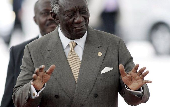 De leider van de Afrikaanse Unie John Kufuor heeft donderdag zijn bemiddelingspoging in Kenia zonder succes beëindigd. Foto EPA