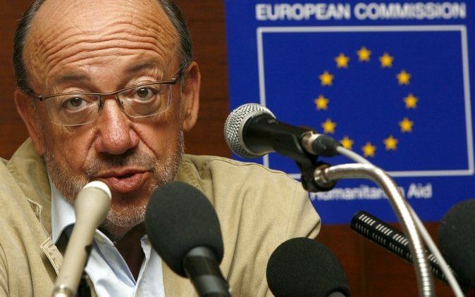 Eurocommissaris Louis Michel voor Humanitaire Zaken is woensdag in Birma aangekomen. Hij is naar het door een verwoestende cycloon geteisterde land gereisd om de militaire junta te bewegen het land open te stellen voor internationale hulpverlening. Foto E