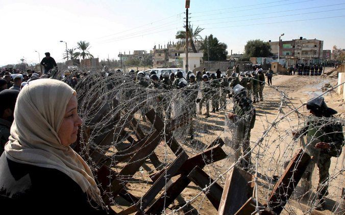 JERUZALEM - Een zelfmoordaanslag in Dimona in het zuiden van Israël heeft maandag aan zeker drie mensen het leven gekost, de dader niet meegerekend. Vijf mensen zijn gewond geraakt, aldus de politie. Foto: EPA