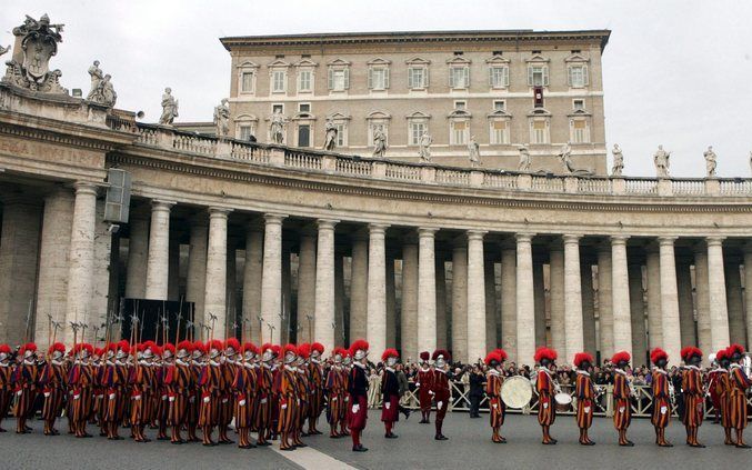 VATICAANSTAD (ANP/AFP) – Een Chinese regeringsdelegatie heeft in het Vaticaan geheim overleg gevoerd met functionarissen van de Rooms-Katholieke Kerk. Dat heeft het persbureau voor religieuze zaken I.Media donderdag gemeld. Foto EPA