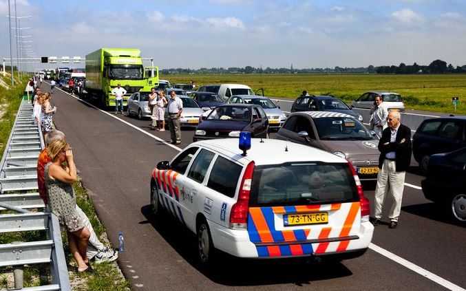 In het verkeer zijn afgelopen weekeinde zes mensen om het leven gekomen. Foto ANP