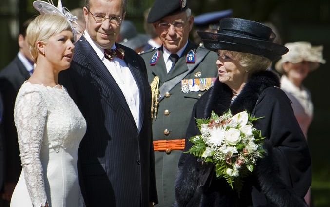 TALLINN - Koningin Beatrix maakt woensdag kennis met president Toomas Hendrik Ilves en zijn echtgenote in Tallinn, de hoofdstad van Estland. De koningin brengt van woensdag 14 tot en met vrijdag 16 mei 2008 een staatsbezoek aan Estland. Foto ANP