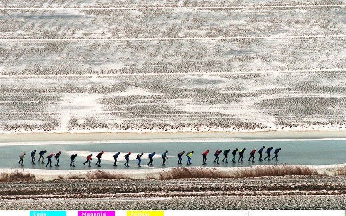 Schaatsers tijdens de Elfstedentocht van 1997. Foto ANP