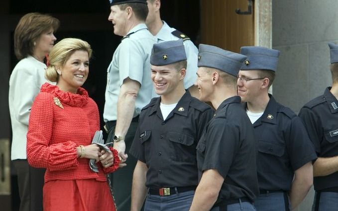 NEW YORK - Prinses Maxima praat dinsdag met vierdejaars cadetten in West Point, tijdens het bezoek van Willem Alexander en de prinses in het kader van het begin van de NY400-week. West Point, gelegen op een heuvel aan de Hudson-rivier en in 1778 gebouwd a