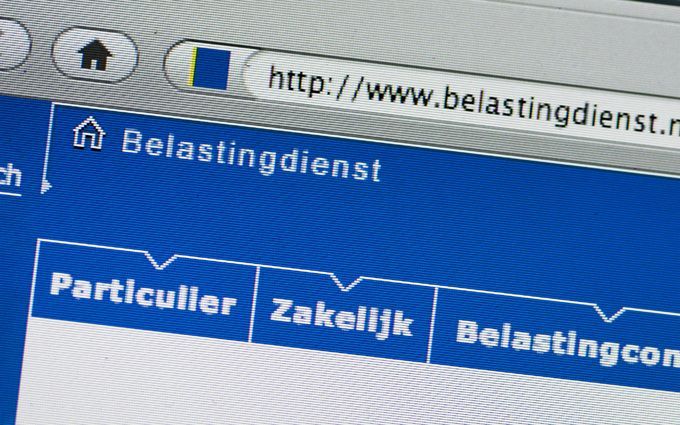 De teksten op websites van gemeentes en de Belastingdienst zijn formeel en juridisch, zegt promovendus Pieterson. De belangrijkste informatie staat vaak niet bovenaan. Foto ANP