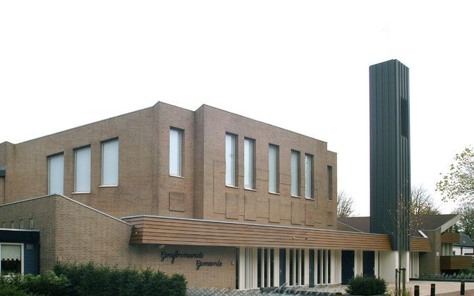 NUNSPEET – Het kerkgebouw van de gereformeerde gemeente te Nunspeet. De gemeente werd 75 jaar geleden geïnstitueerd. Foto J. van Buuren