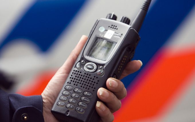 DEN HAAG - Minister Ter Horst van Binnenlandse Zaken pakt samen met de veiligheidsregio’s C2000 aan, het systeem voor mobiele communicatie voor politie, brandweer, ambulances en marechaussee. Foto ANP