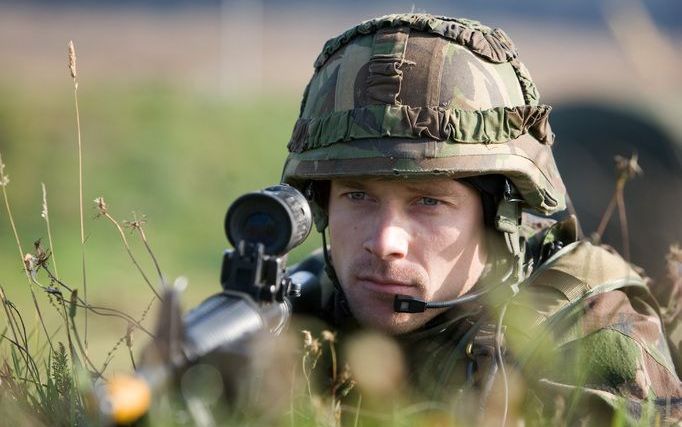 Staatssecretaris De Vries van Defensie houdt 90 miljoen euro over door vacatures. Foto ANP