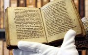 PARIJS – In Parijs wordt op 18 mei een eerste editie van het verzameld werk van Augustinus geveild, die verzorgd is door Erasmus. De tiendelige uitgave is uiterst zeldzaam en verkeert volgens veilinghuis Sotheby’s in perfecte staat, aldus de Engelse krant