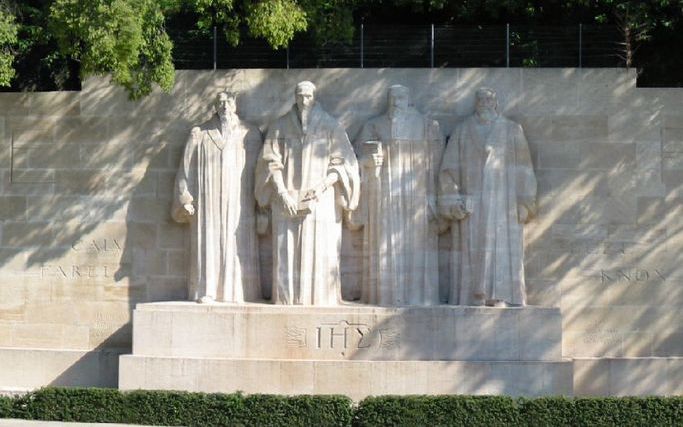 „Het is nodig dat de reformatorische kerken kritischer gaan nadenken over hoe ze staan in de echt reformatorische traditie ten aanzien van de prediking.” Foto: het Reformatiemonument in Genève. Foto RD