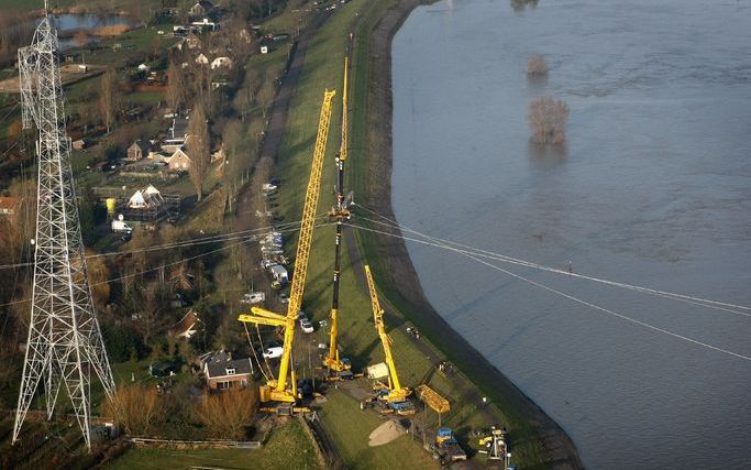 De militaire kamer van de rechtbank in Arnhem heeft de inhoudelijke behandeling van de strafzaak tegen twee Apache-vliegers van de luchtmacht uitgesteld.Foto ANP