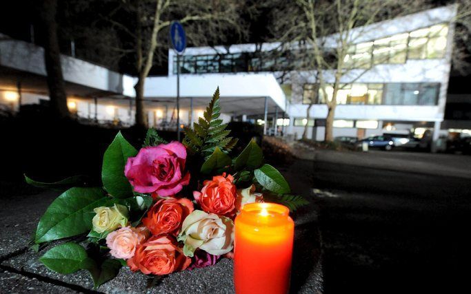 Bijna alle slachtoffers in Duitse school waren vrouwen. De 17–jarige dader schoot op een middelbare school negen scholieren dood, een jongen en acht meisjes. Ook vermoordde hij drie leraressen. De zeven gewonden op de school waren ook vrouwelijk. Foto EPA