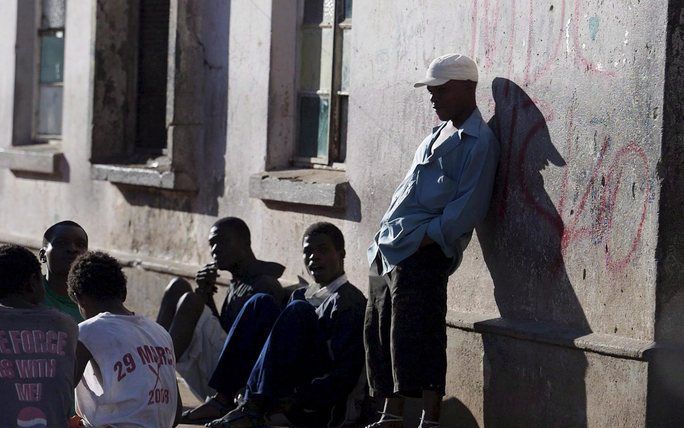 De situatie in Zimbabwe wordt er niet beter op. Foto EPA