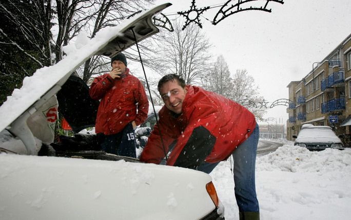 Volgens de toeristenbond werden de medewerkers ook regelmatig geconfronteerd met nieuwerwetse problemen met onder meer elektronica, doordat veel mensen in nieuwere auto’s rijden. Foto ANP