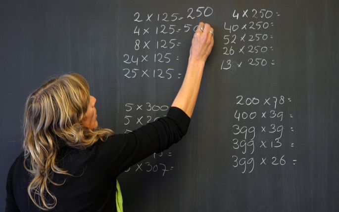 HOUTEN – Noordhoff Uitgevers komt volgend jaar met een nieuwe rekenmethode voor het basisonderwijs. De methode, Reken zeker, is ontwikkeld met de Stichting Goed Rekenonderwijs. Foto ANP