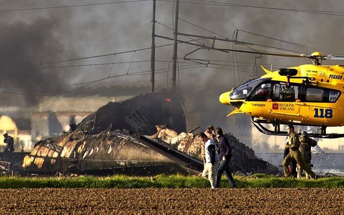 Het neergestorte vliegtuig van de Italiaanse luchtmacht. Foto ANP