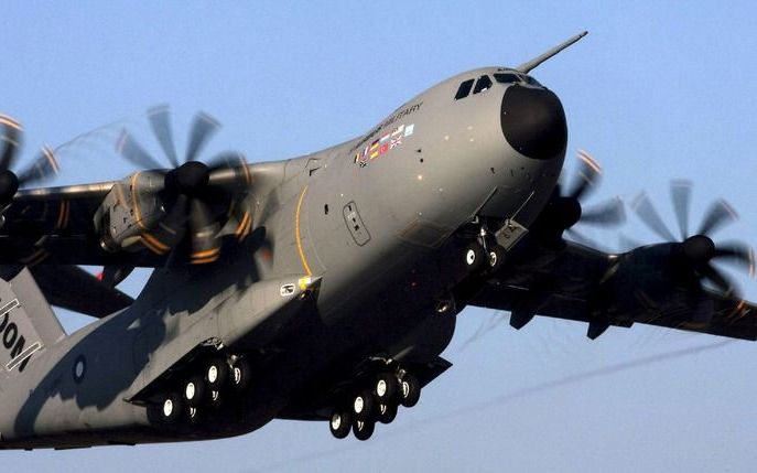 SEVILLA – Het nieuwe Europese militaire vrachttoestel A400M. Foto EPA