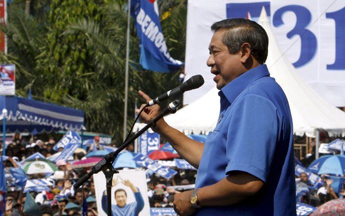 JAKARTA - President Yudhoyono op campagne. Foto EPA