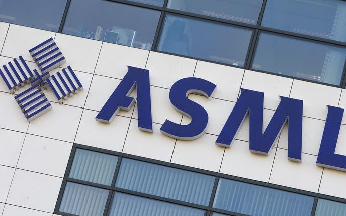 Chipmachinefabrikant ASML leed een verlies van 117 miljoen euro. Foto ANP