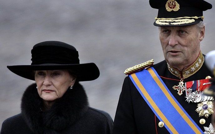 Koningin Beatrix gaat op bezoek bij koning Harald V en koningin Sonja van Noorwegen. Foto ANP