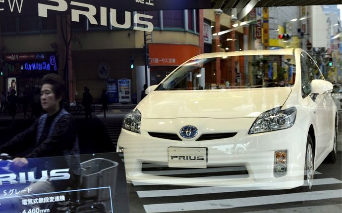 Vooral het nieuwe Prius–model van Toyota doet het goed. Foto EPA