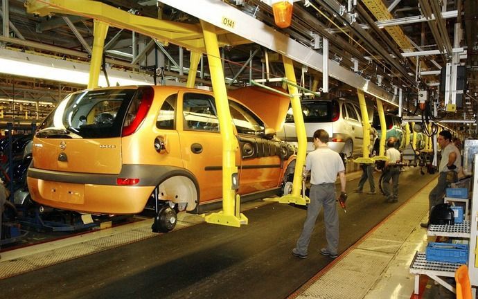 De nieuwste verkoopcijfers van auto’s stemmen niet positief. Foto EPA