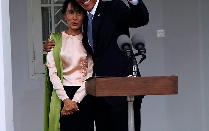 Aung San Suu Kyi (l.) en Obama. Foto EPA