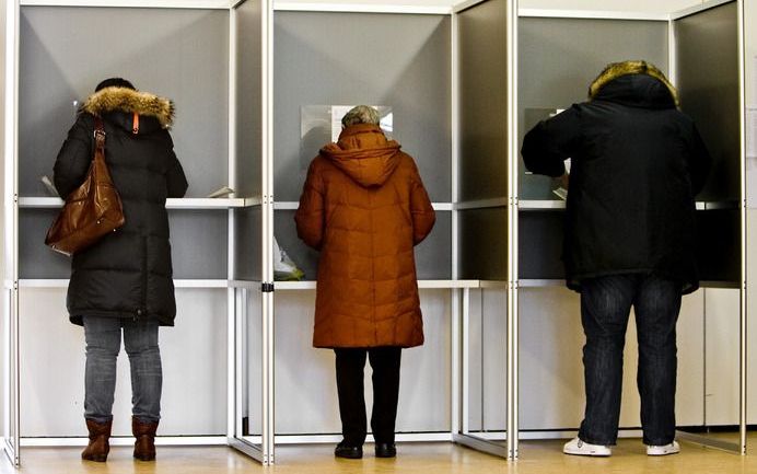 AMSTERDAM – Als Nederlanders ervoor kiezen in 2010 op een andere partij te stemmen dan in 2006, is de partijkeuze veelal rechtser. Foto ANP