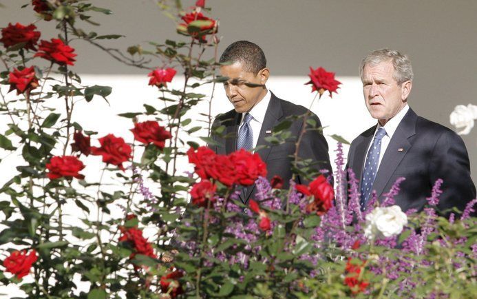 „Ik zal het missen de opperbevelhebber te zijn van zo’n geweldige groep mannen en vrouwen die het uniform van het Amerikaanse leger dragen”, zei de president, die op 20 januari de macht overdraagt aan Barack Obama. Foto EPA