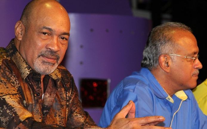 Bouterse (links) zal wellicht toch zelf naar de rechtszaal komen. Foto EPA