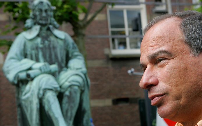 Opiniepeiler Maurice de Hond is ook in hoger beroep veroordeeld tot het betalen van schadevergoeding aan Michaël de Jong, de zogeheten klusjesman in de Deventer moordzaak, en diens vriendin. Foto ANP