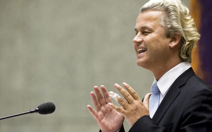 DEN HAAG – PVV-leider Wilders beschuldigt leden van het kabinet en de Tweede Kamer ervan hem te demoniseren en een klimaat de scheppen waarin een gek tot geweld tegen hem zou kunnen overgaan. Foto ANP