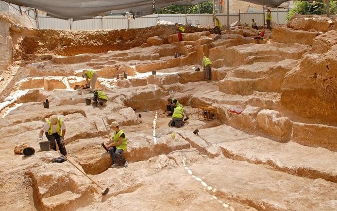 JERUZALEM – Archeologen van de Israëlische Oudheidkundige Dienst hebben een steengroeve ontdekt die diende om stenen te leveren voor de bouwwerken van koning Herodes de Grote (73 tot 4 v.Chr.). Dat heeft de dienst maandag bekendgemaakt. Foto Assaf Peretz,