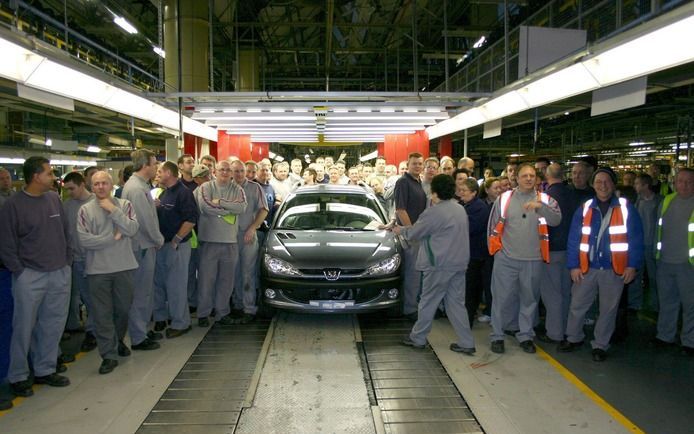 Peugeotfabriek. Foto EPA