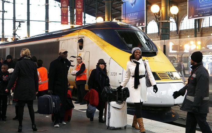 LONDEN – De treinpassagiers die vorige week zaterdag tot zestien uur lang vast zaten in de Kanaaltunnel, zijn geen moment in gevaar geweest. Foto EPA