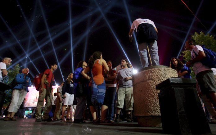 Lichtshow ter gelegenheid van het zestigjarig bestaan van de staat Israël. Foto EPA