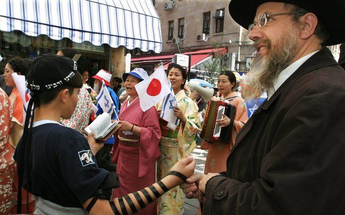 Tefilin, gebedsriemen. Foto EPA