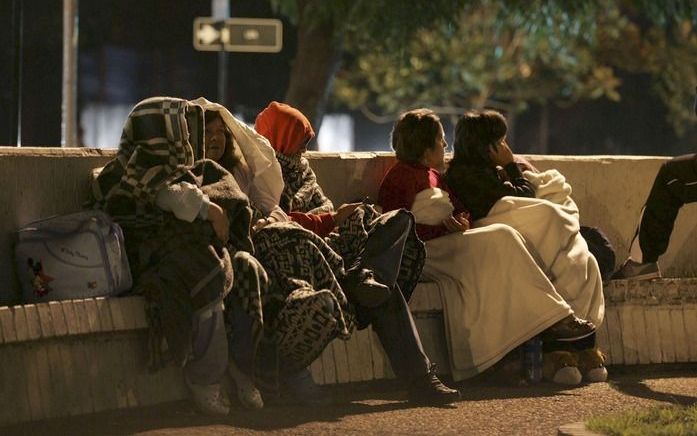 Chilenen verblijven op straat, uit angst voor naschokken.