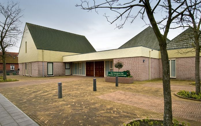 De gereformeerde gemeente in Nederland aan de Bouwmeesterstraat in Vriezenveen bestaat donderdag 75 jaar. Foto Studio 81