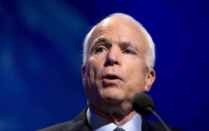 WASHINGTON – De Republikeinse presidentskandidaat John McCain doet vrijdagavond toch mee aan het eerste presidentsdebat met zijn Democratische rivaal Barack Obama. Foto: EPA