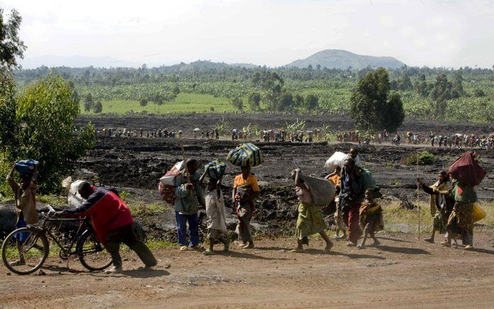 „Tienduizenden mensen zitten vast bij de ingang van de stad”, aldus Secours Catholique donderdag in een verklaring. De Congolese burgers zijn op de vlucht geslagen voor gevechten tussen het regeringsleger en Tutsi-rebellen onder leiding van oudgeneraal La