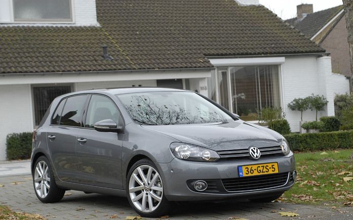 De nieuwe Volkswagen Golf is in alle toonaarden zichzelf gebleven, maar onderging tegelijk op zo veel details verbeteringen dat het eindresultaat een veel rijker gevoel geeft. Foto’s Tony Vos